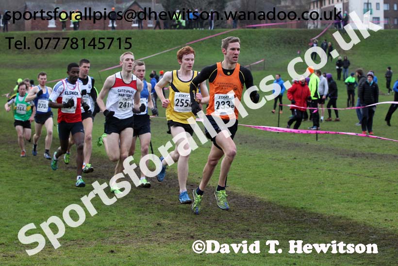 Senior mens Durham Cathedral Relays. Photo: David T. Hewitson/Sports for All Sports